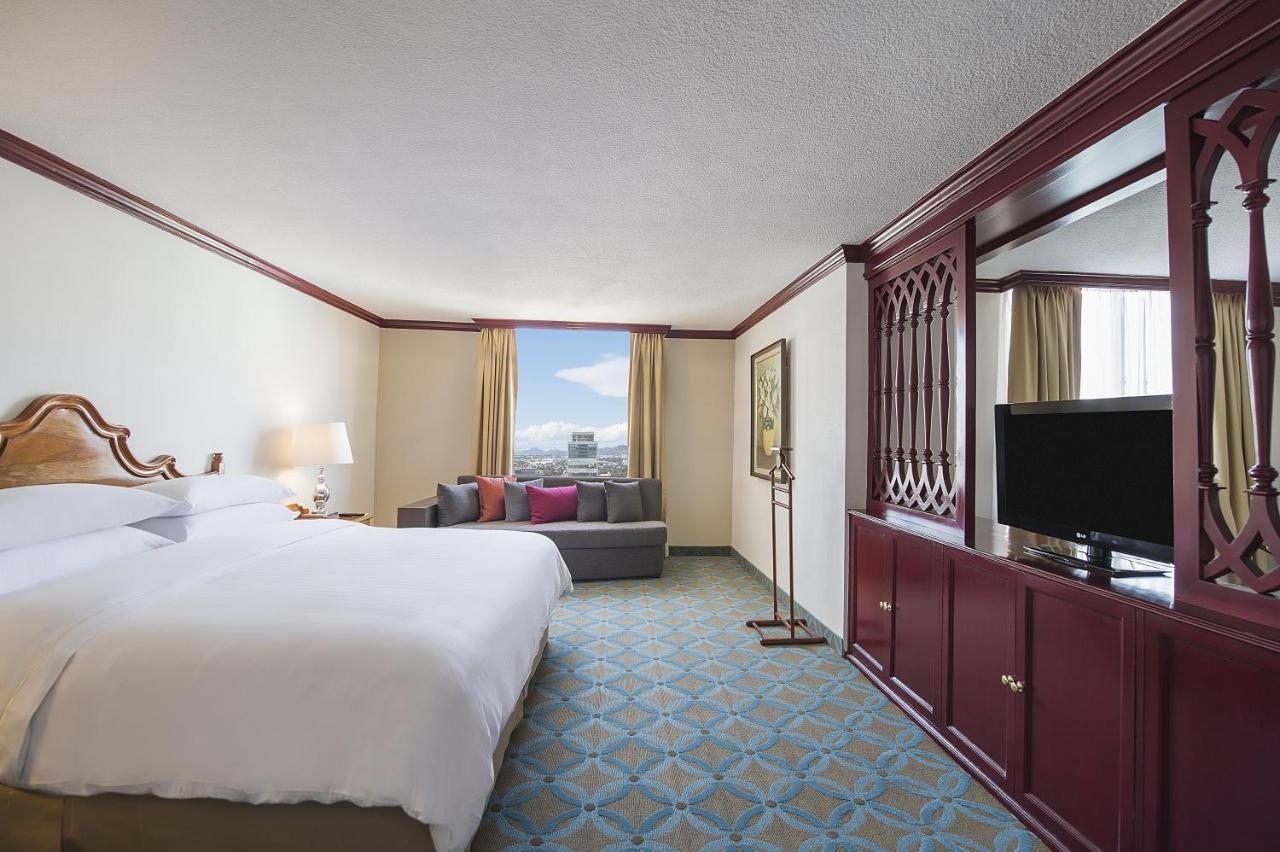 Fiesta Americana Reforma Mexikóváros Kültér fotó Deluxe Room