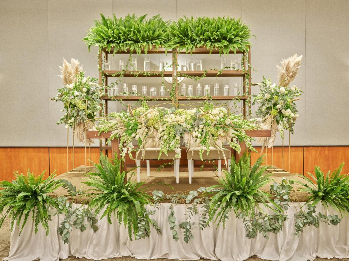 Fiesta Americana Reforma Mexikóváros Kültér fotó A traditional Malay wedding dais
